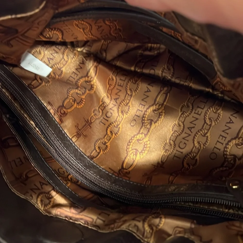 Tignanello Women’s Brown Genuine Leather Shoulder Bag / Magnetic Snap Closure